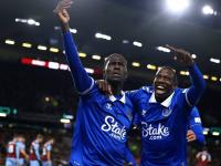 开云体育平台APP-里尔主帅获赞，坚守传统战术取得连胜的简单介绍